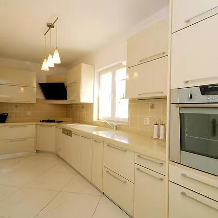 Haus Sara Holiday home Porec