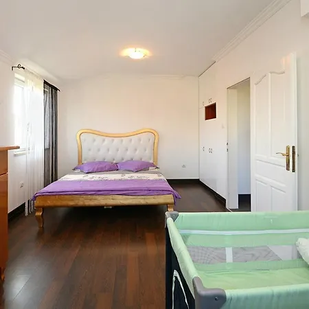 Holiday home Haus Sara Porec